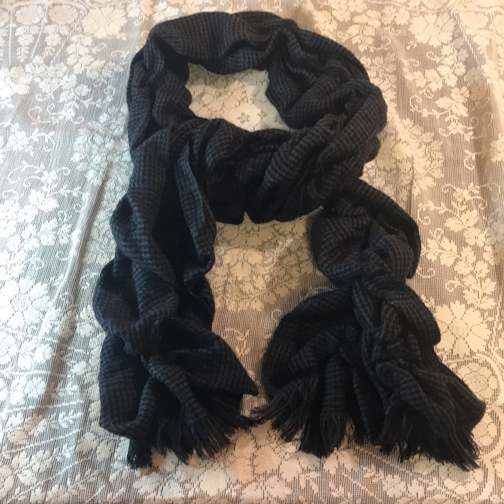 Ralph Lauren black & gray scarf